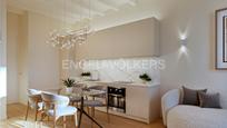 Living room of Apartment for sale in  Barcelona Capital  with Air Conditioner, Heating and Parquet flooring