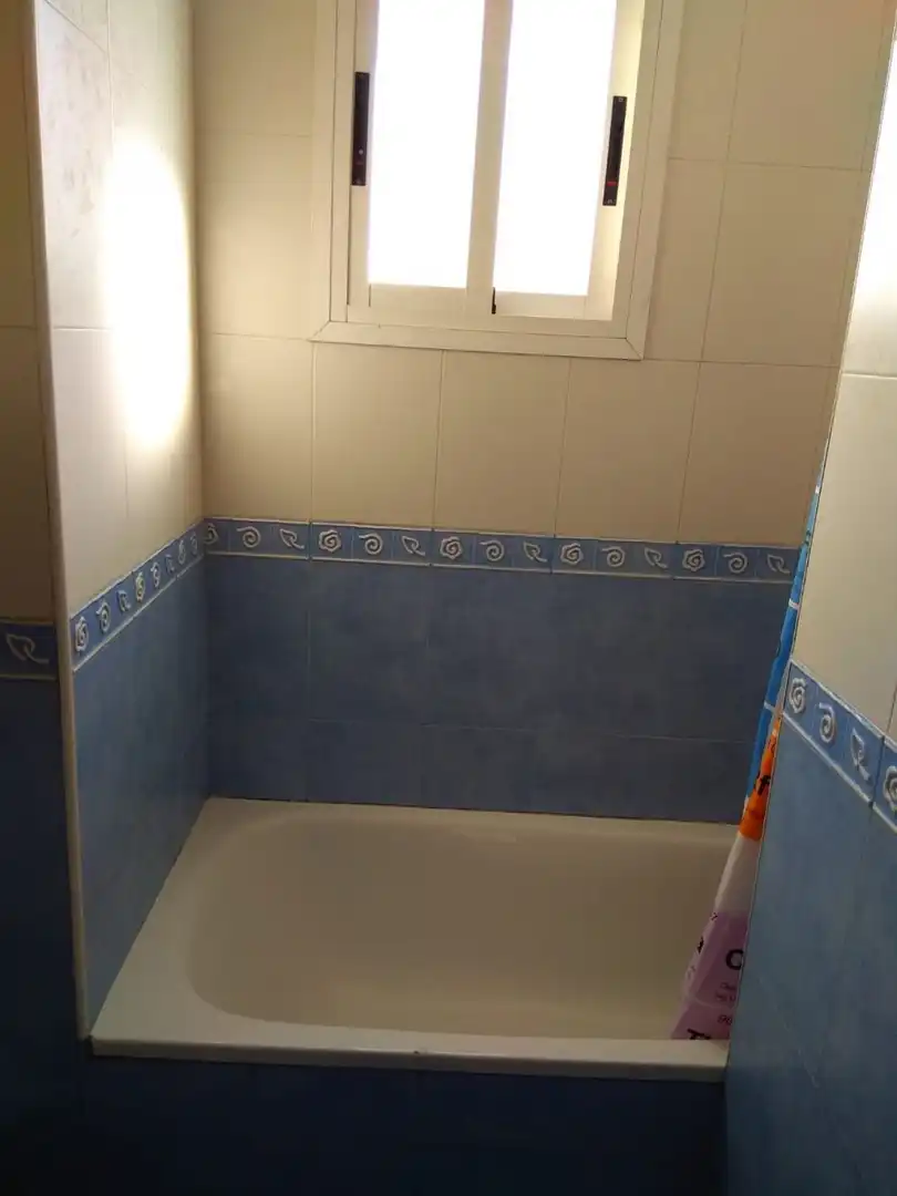 Bathroom of Flat for rent in Murcia  with Air Conditioner, Storage room and Furnished