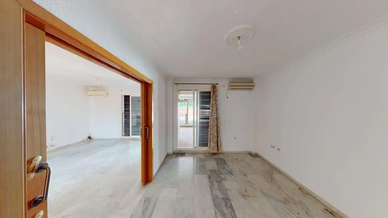Casa adosada en venta en Bollullos de la Mitación con Aire acondicionado, Terraza y Piscina