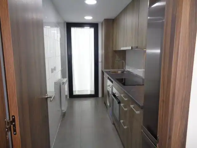 Pis de lloguer a Avenida de Italia, Zona Europa