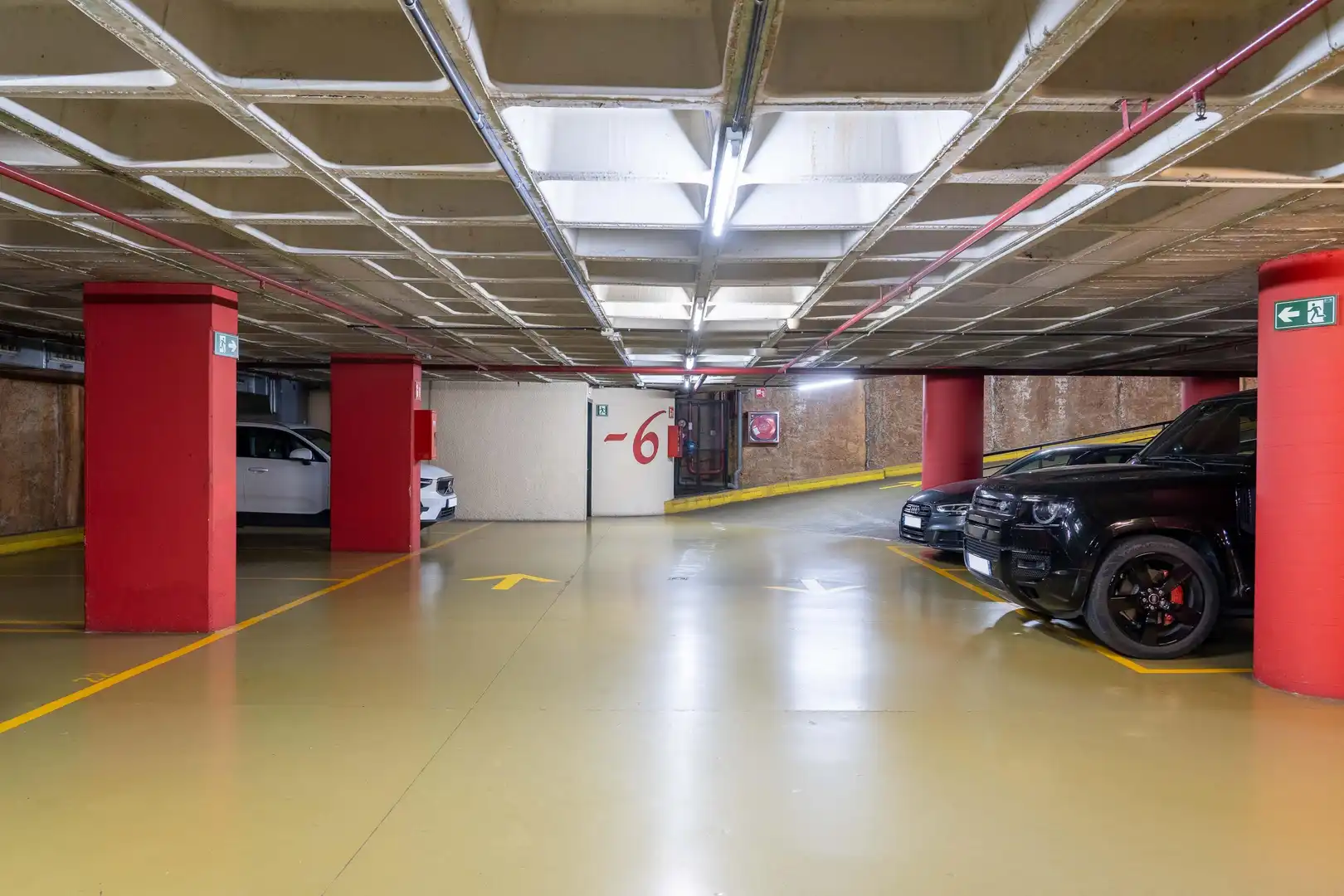 Parkplatz von Garage zur Miete in Barcelona