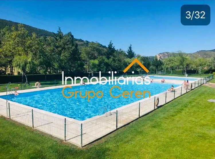Piscina de Pis en venda en Zorraquín amb Calefacció, Piscina i Moblat
