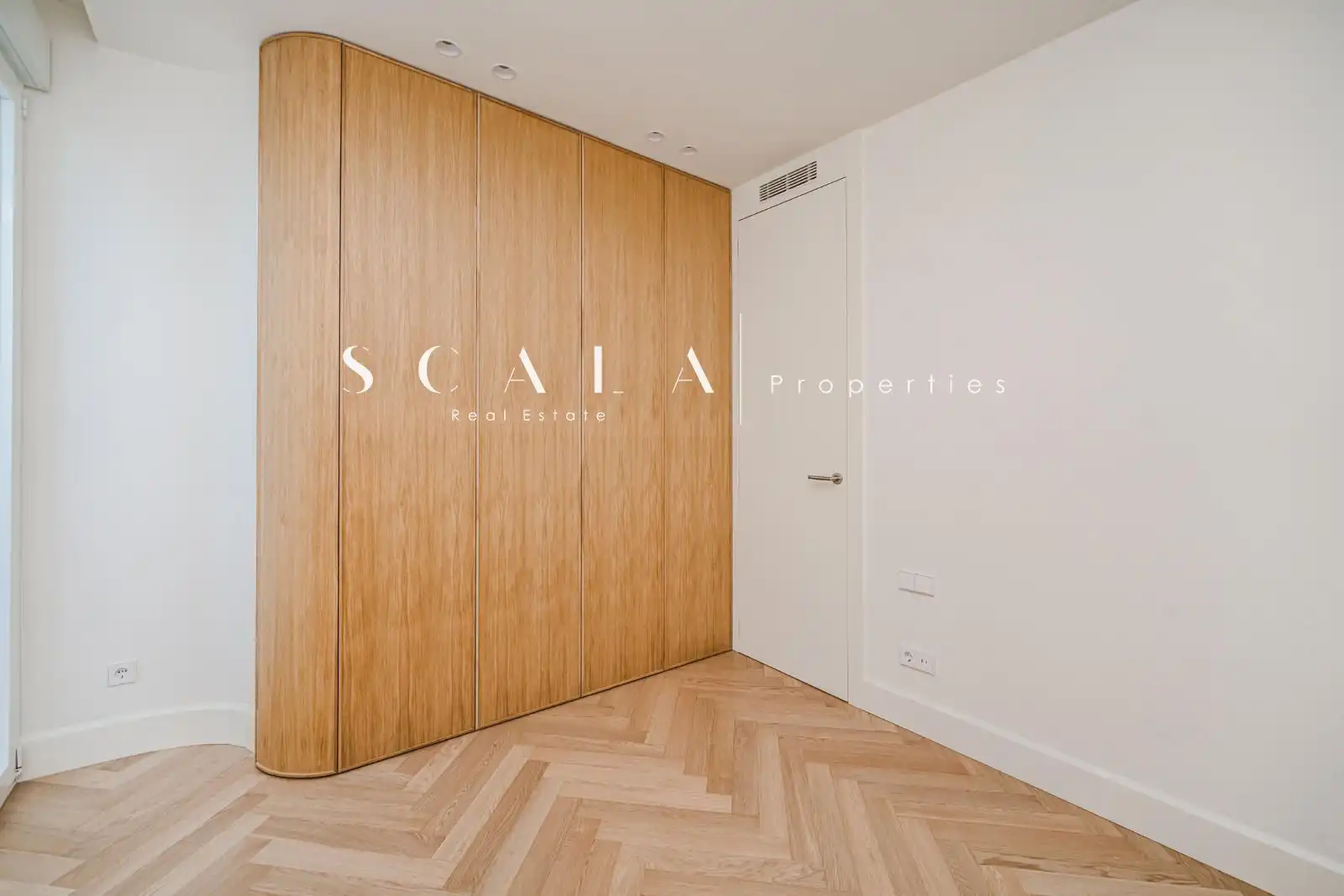 Piso con terraza en venta en Juan de Mena, imagen 30