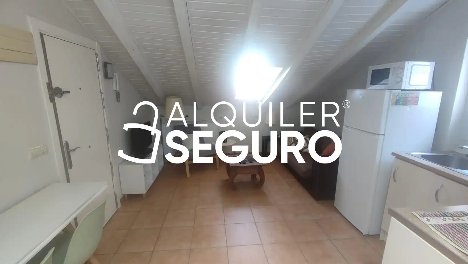 Study for rent in Madrid  with Air Conditioner, Heating and Furnished