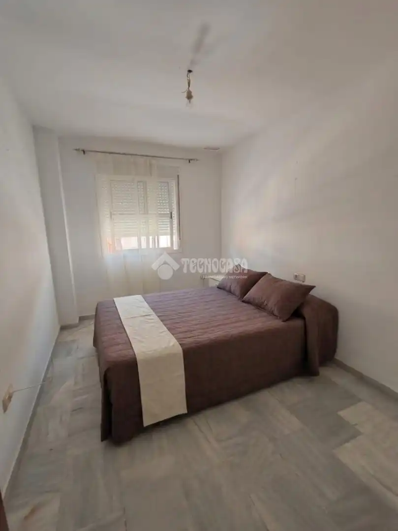 Habitación de Casa adosada en venta en Marchena