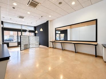 Local comercial en venda a Calle Santa Catalina