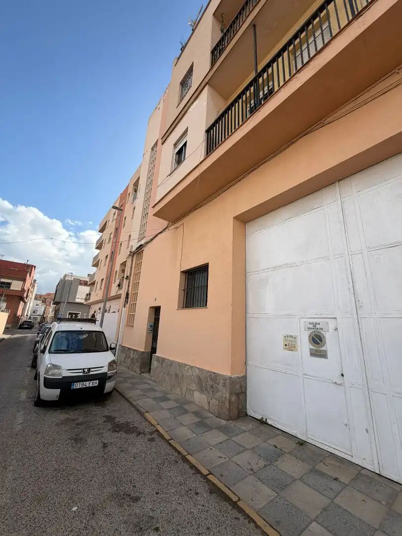 Vista exterior de Piso en venta en Murcia