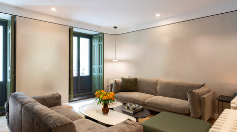 Foto 2 de Piso en venta en Ruíz de Alarcón, Jerónimos, Madrid