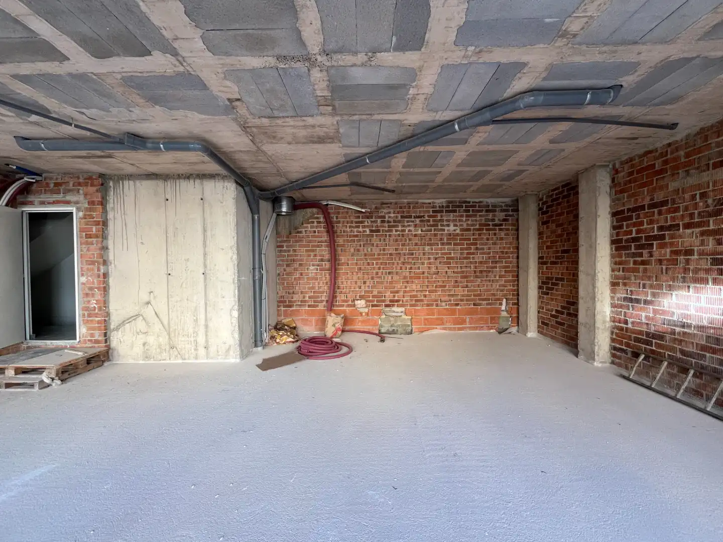 Commercial properties for rent in Roses