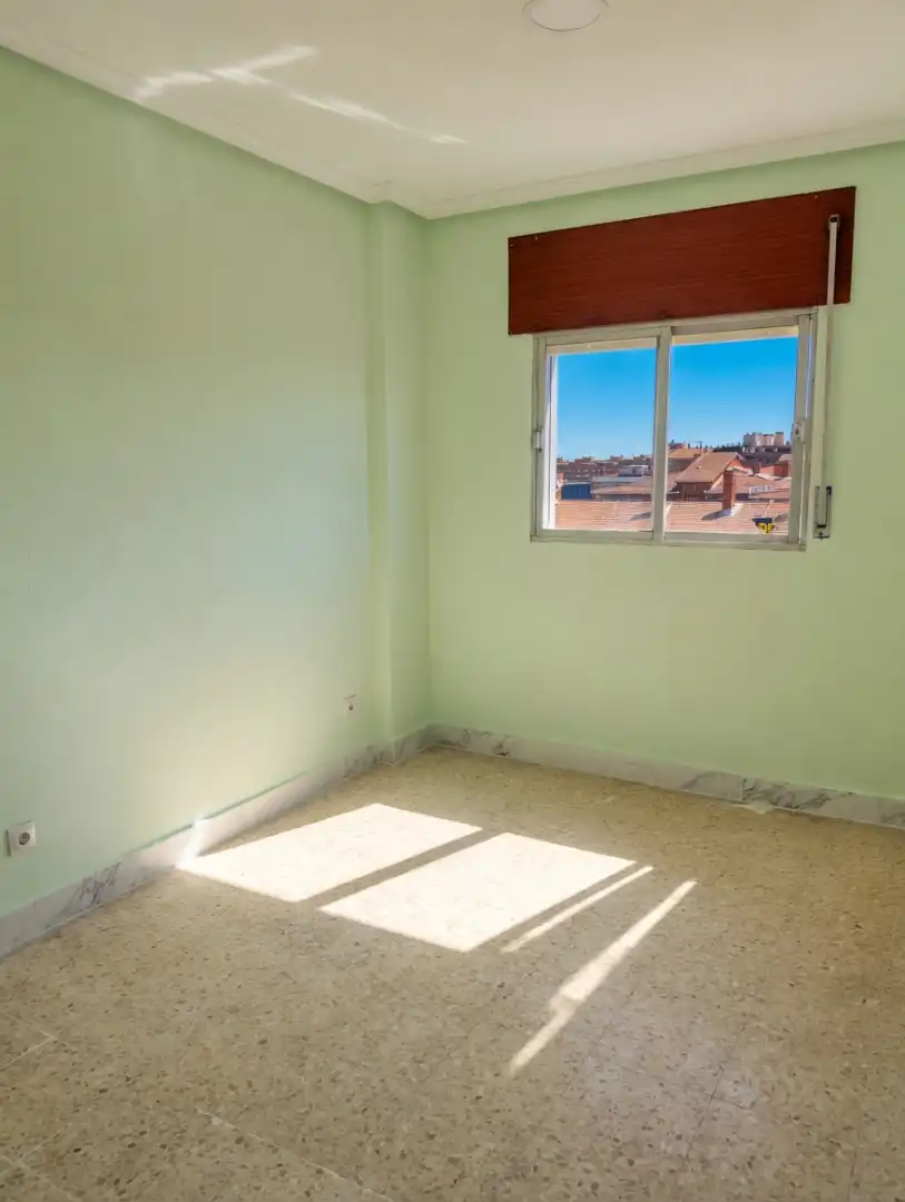 Bedroom of Flat for rent in Madrid  with Terrace, Balcony and Pets allowed