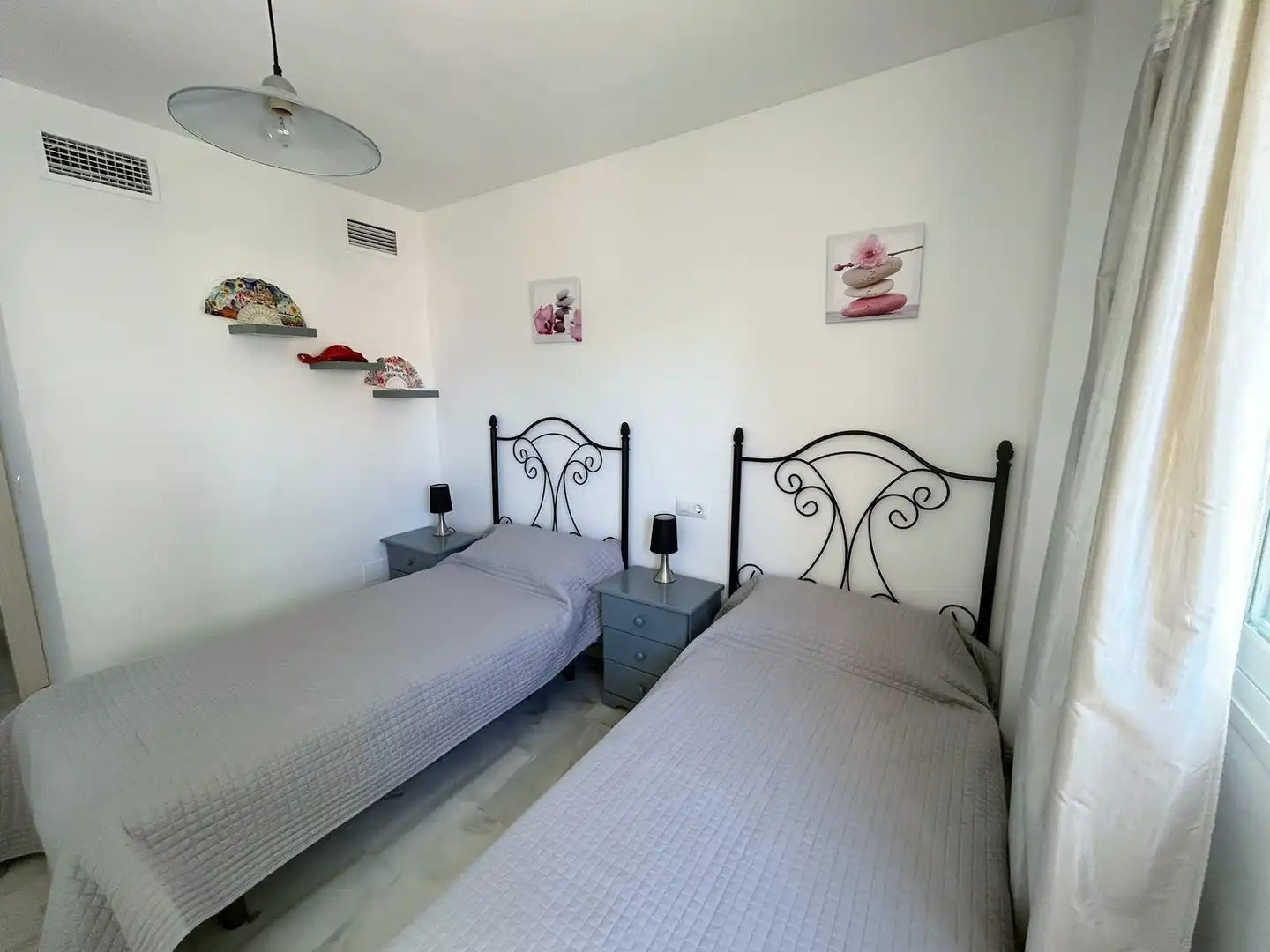 Bedroom of Duplexes for rent in Casares  with Air Conditioner, Heating and Terrace