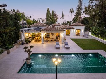 Reihenhaus zum Verkauf in Nueva Andalucía