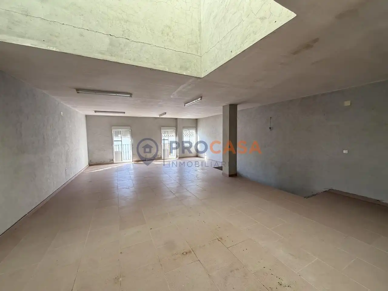 Buildings for sale in Montellano