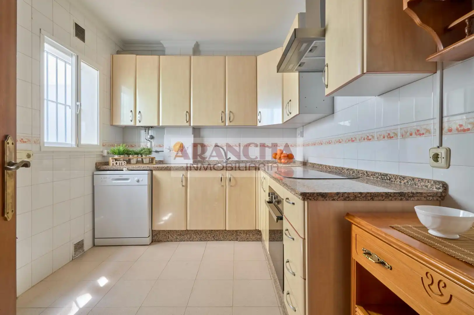 Cocina de Dúplex en venta en Chipiona