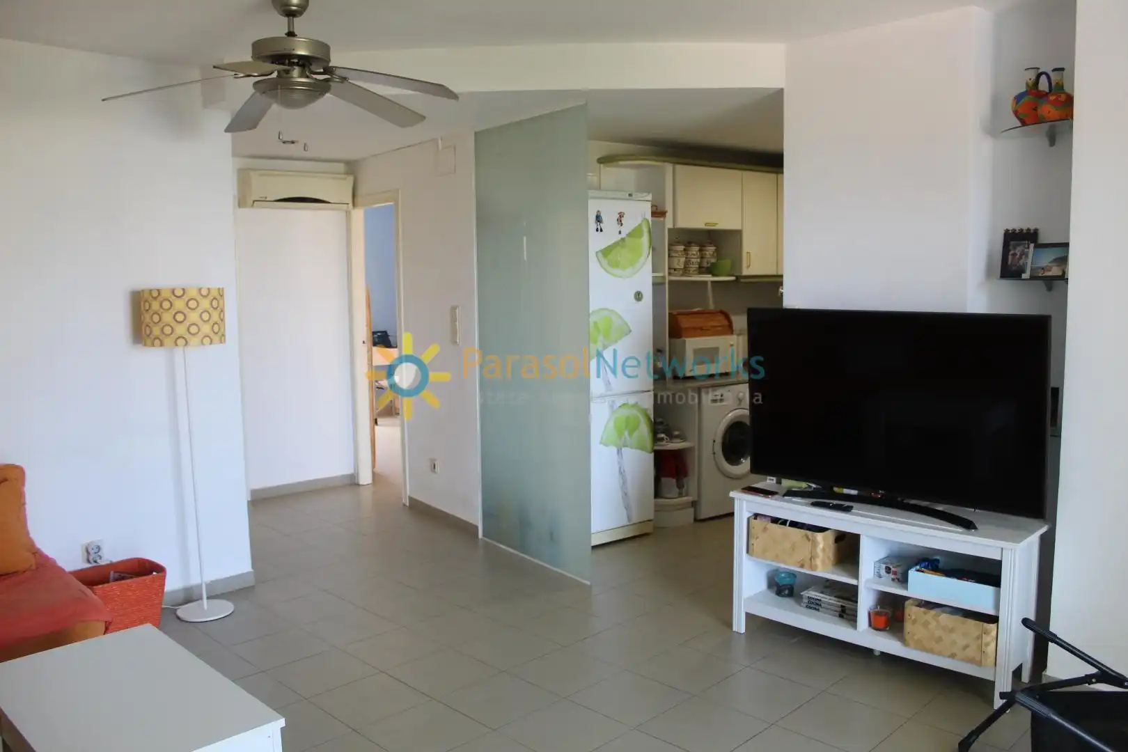 Flat for rent in Oliva  with Air Conditioner, Storage room and Furnished