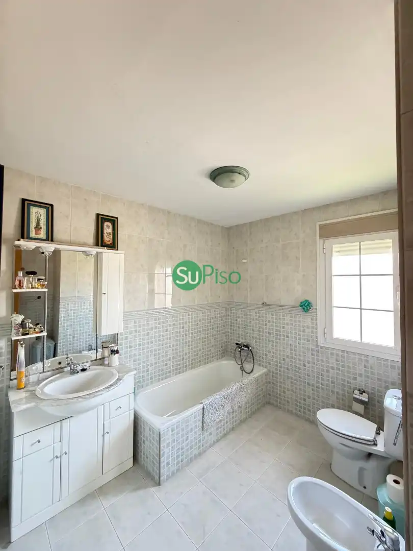 Detached house with garden for sale in Avenida Rufino Rubio 10, imagen 31