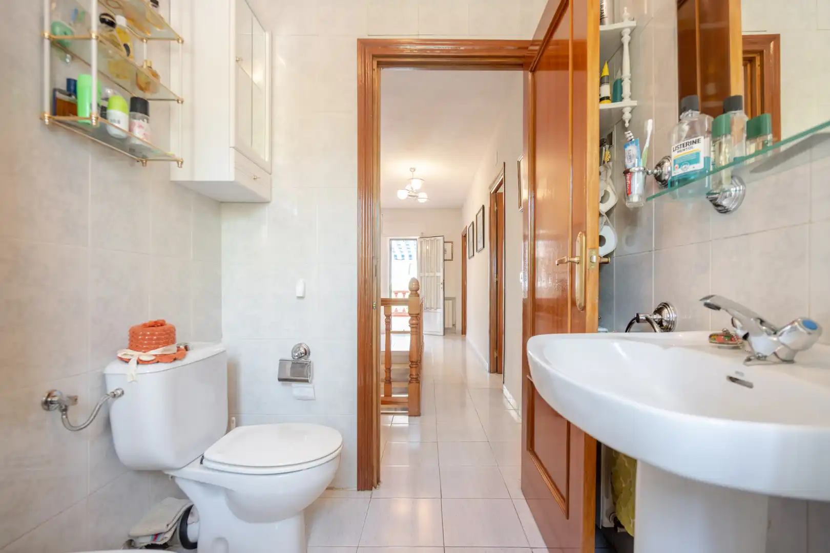 Bathroom of Detached homes for sale in El Tiemblo   with Heating, Terrace and Community pool