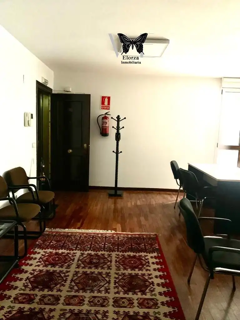 Oficina de lloguer a Centro - Casco Histórico, imagen 6