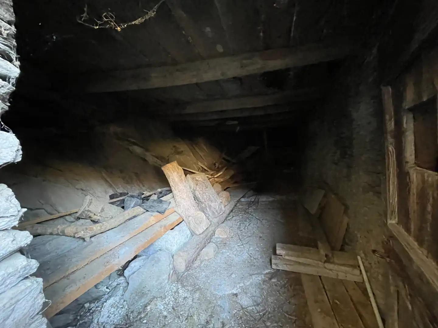 Casa rústica amb terrassa en venda a Carrer Cuco-surri 13, imagen 3