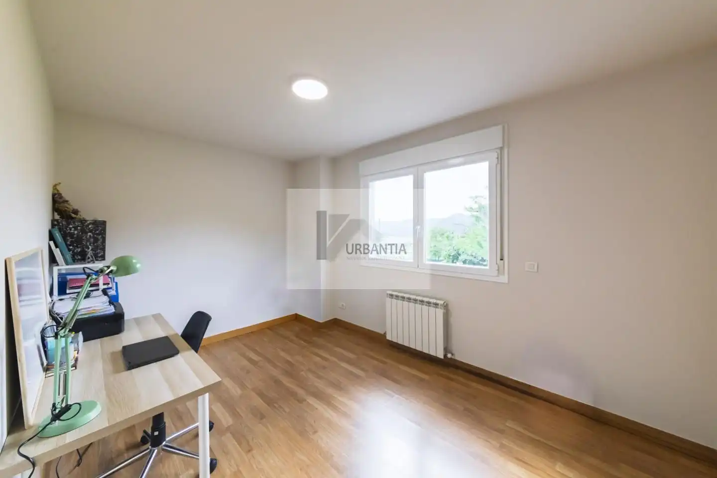 Bedroom of Flat for sale in Iza / Itza  with Heating, Parquet flooring and Storage room