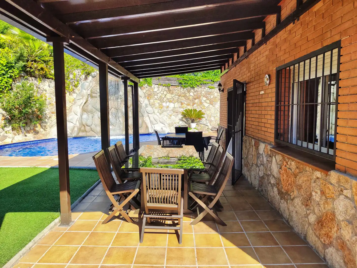 Detached house with pool for sale in Canyelles, imagen 3