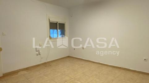 Foto 2 de Pis en venda a Santa Rosa, Santa Coloma de Gramenet