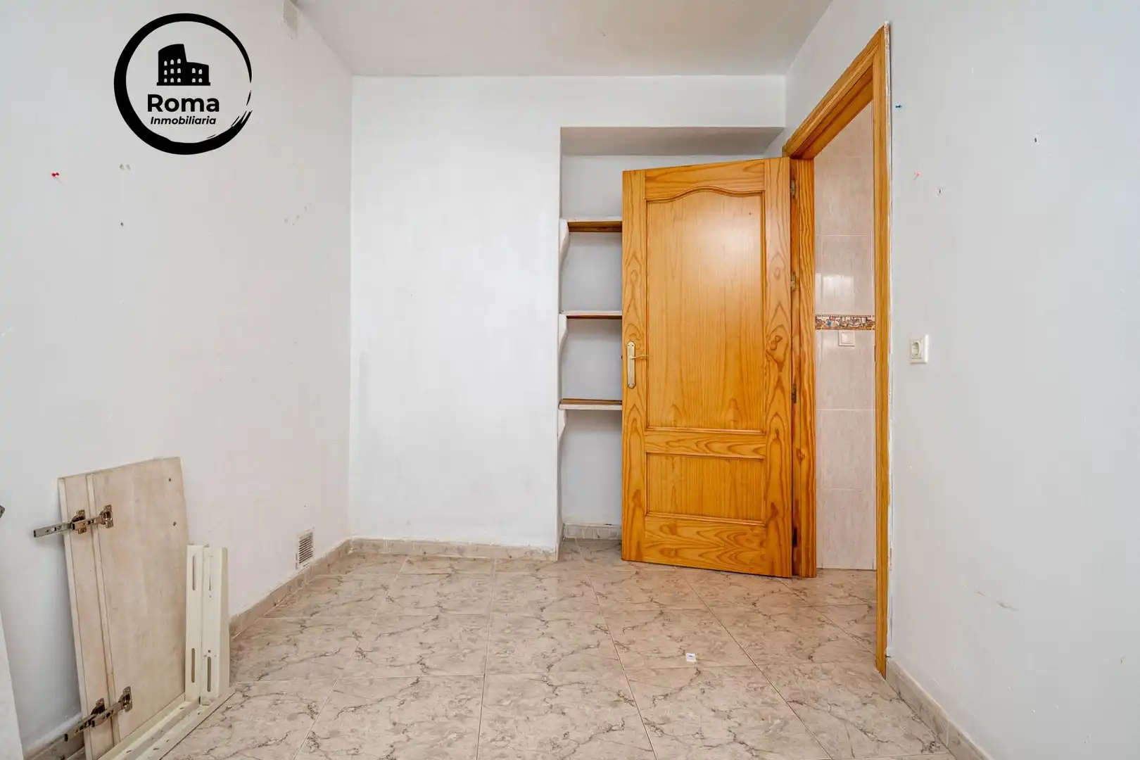Dormitori de Casa o xalet en venda en Guadix