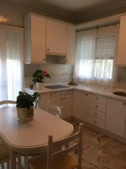 Cuina de Casa o xalet en venda en Cáceres amb Calefacció i Traster