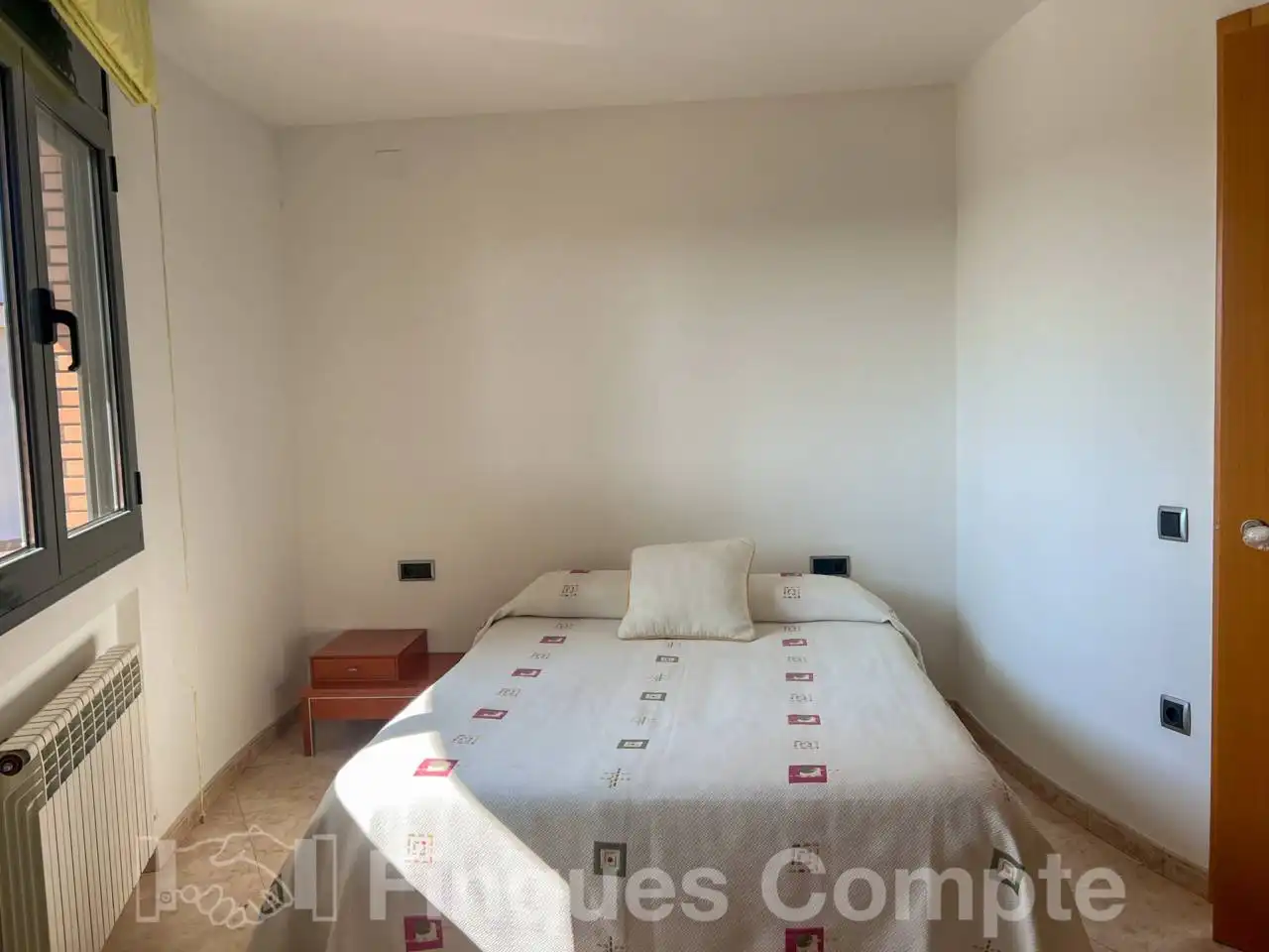 Houses for sale in Calle Montblanc, Roda de Berà