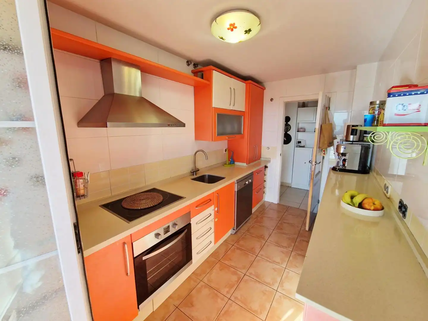 Küche von Wohnung zum Verkauf in Rincón de la Victoria mit Klimaanlage, Heizung und Terrasse