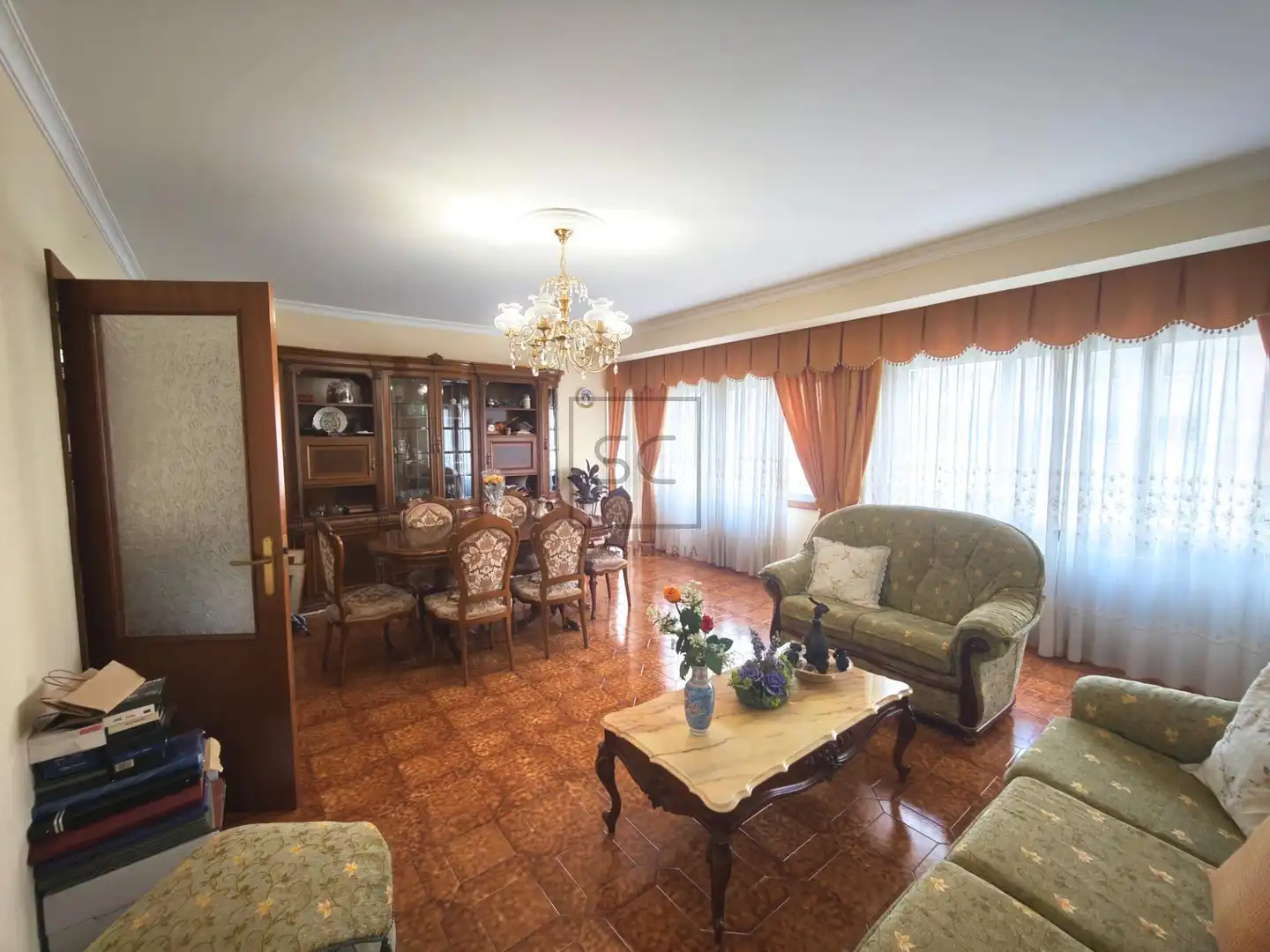 Sala de estar de Piso en venta en Cedeira con Calefacción