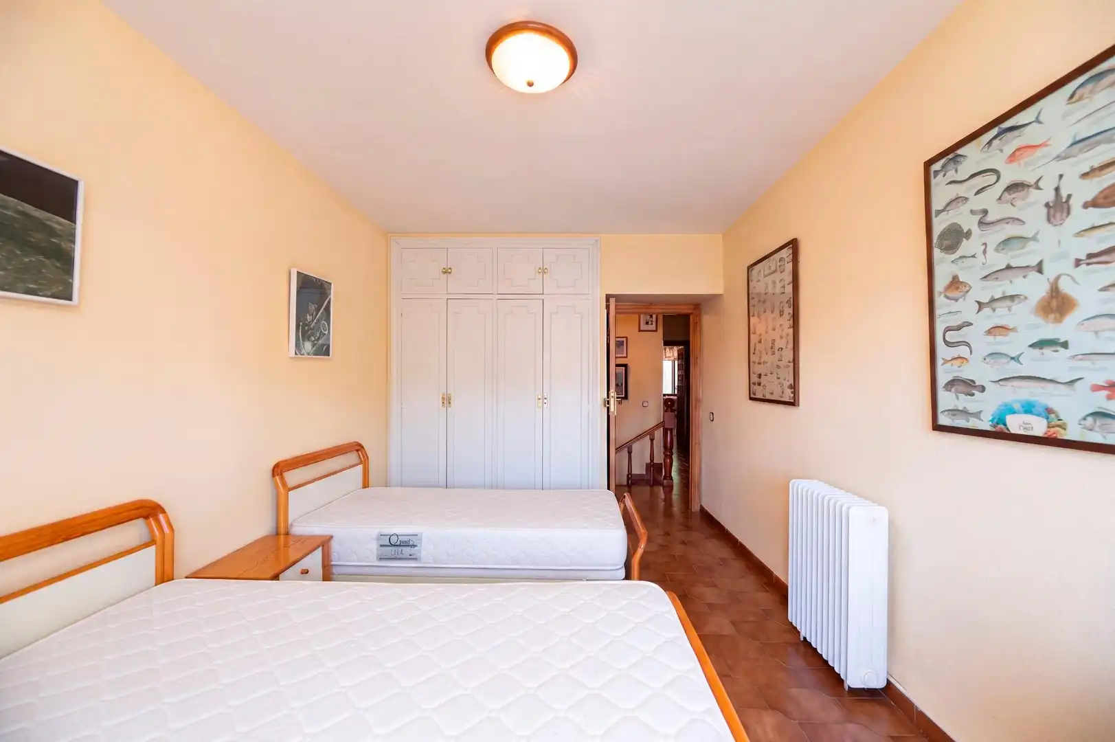 Dormitori de Casa adosada en venda en Torrelodones amb Calefacció i Alarma