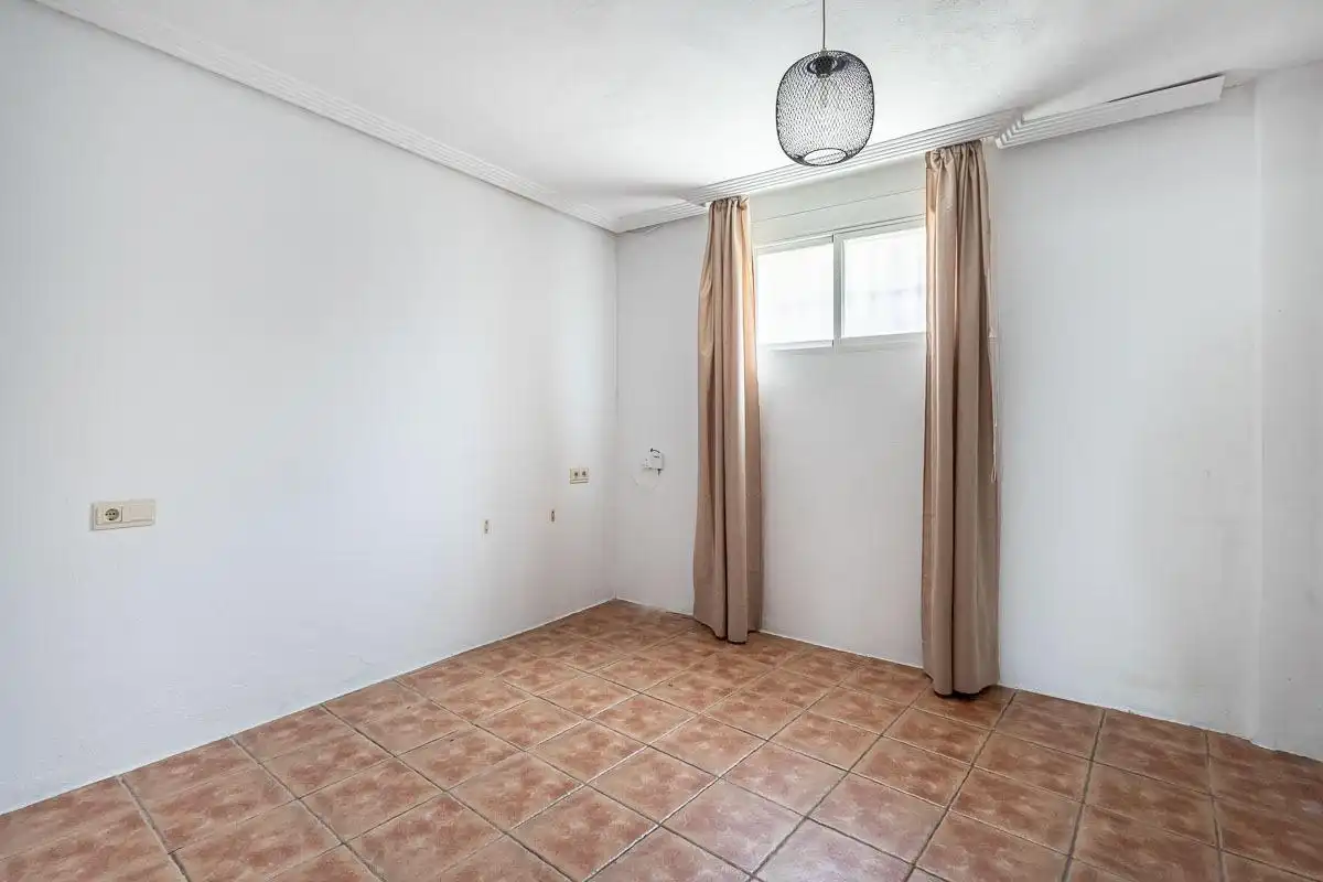 Habitación de Casa adosada en venta en Huétor Vega con Terraza