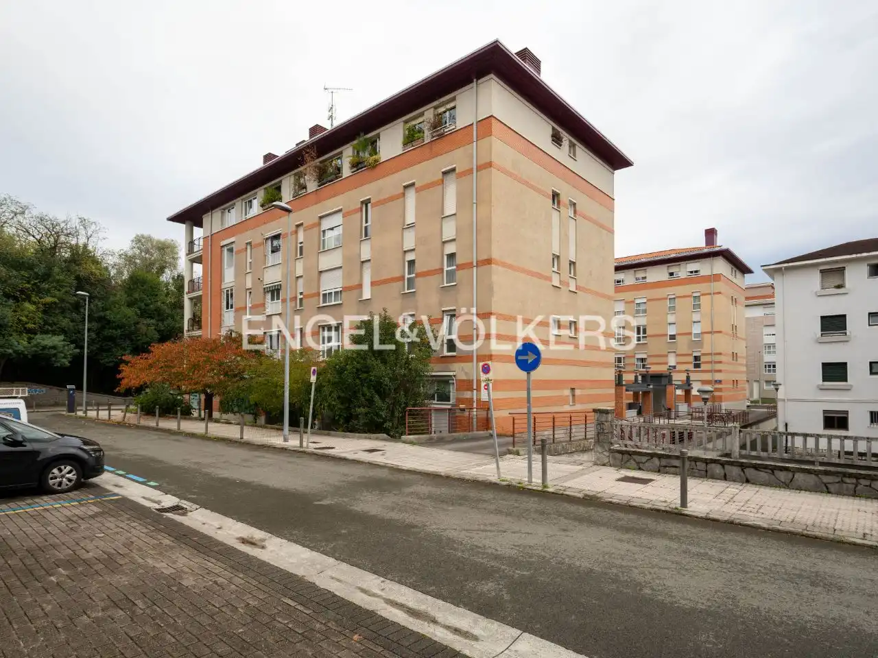 Außenansicht von Garage zum Verkauf in Donostia - San Sebastián 