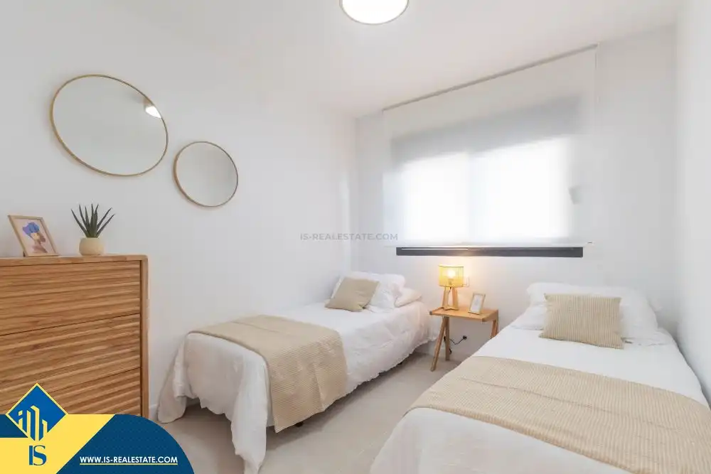 Chalet con piscina en venta en Zona Carrefour - Urbanizaciones, imagen 19