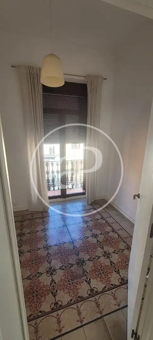Schlafzimmer von Wohnung zur Miete in Valencia mit Klimaanlage, Möbliert und Balkon