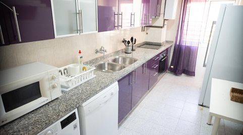 Foto 3 de Habitació a Calle Palestina, 5, Carranque - Haza Cuevas, Málaga Capital