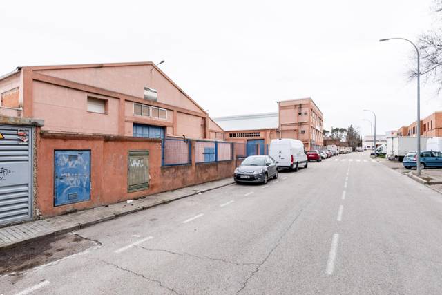 Nave industrial en Venta en Barrio de la Estación