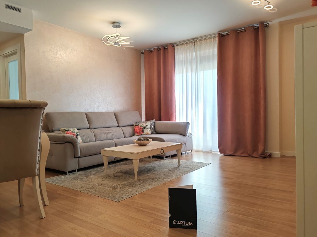 Living room of Flat for sale in  Logroño  with Air Conditioner, Heating and Private garden