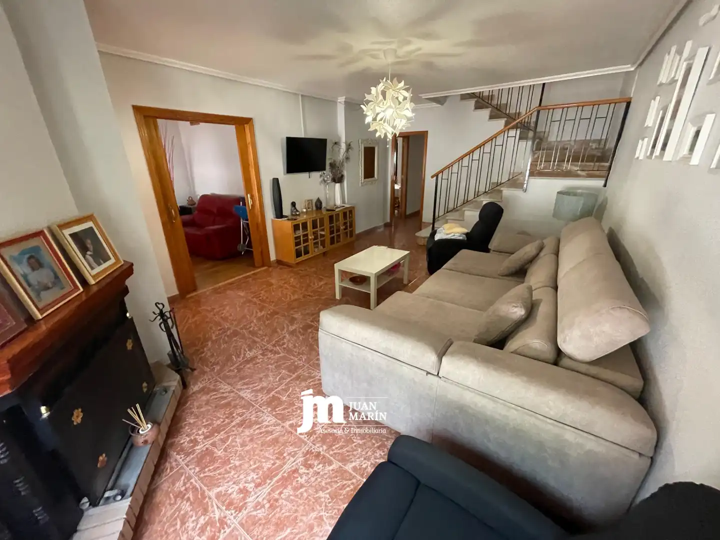Sala d'estar de Casa adosada en venda en Cieza amb Terrassa, Traster i Piscina comunitària
