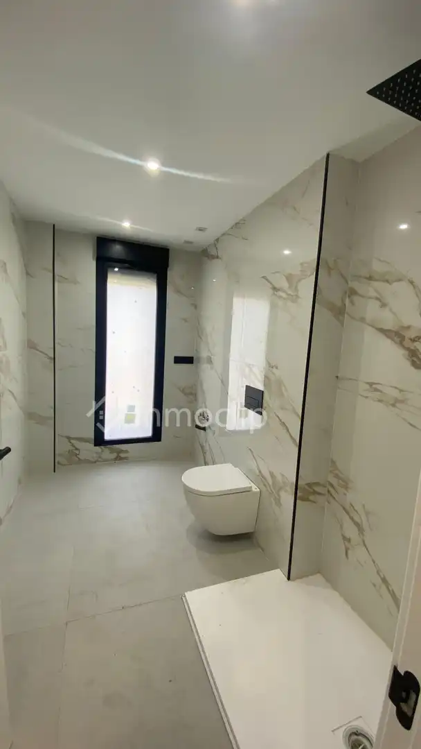 Bathroom of Houses for sale in Villamayor  with Heating, Private garden and Terrace