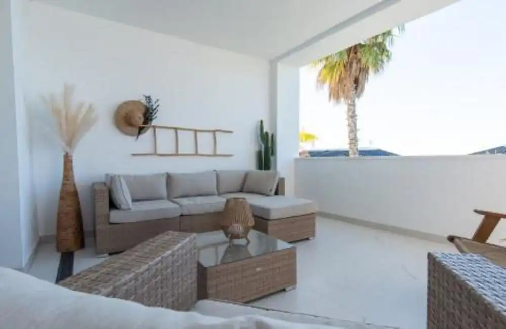 Terraza de Apartamento de alquiler en Estepona con Aire acondicionado, Terraza y Piscina