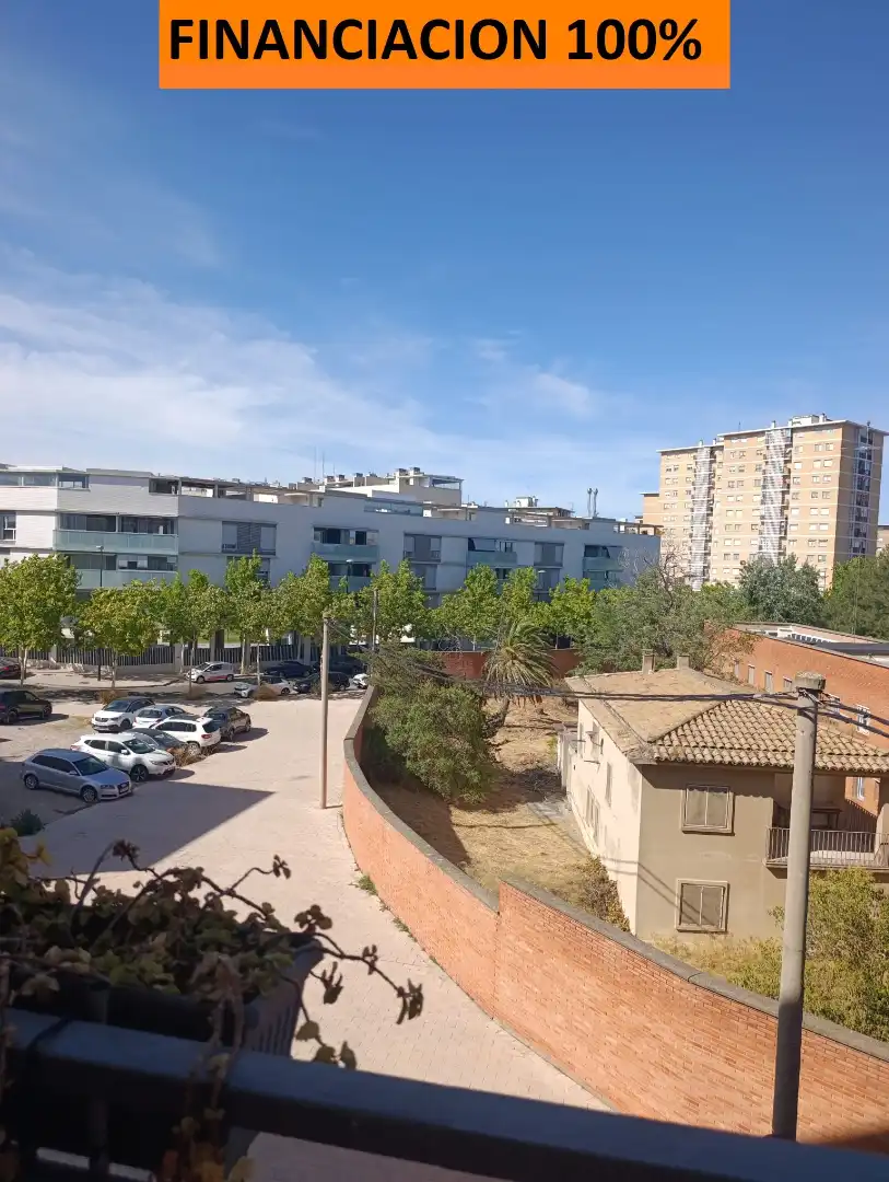 Vista exterior de Piso en venta en Zaragoza con Aire acondicionado, Terraza y Amueblado