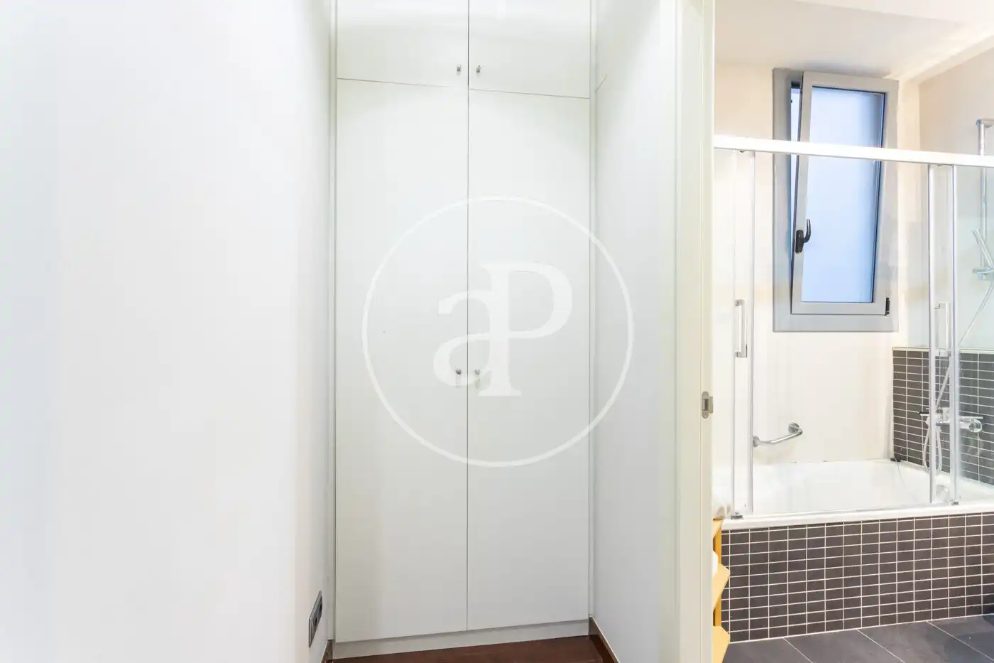 Habitación de Piso de alquiler en Barcelona con Aire acondicionado, Calefacción y Amueblado