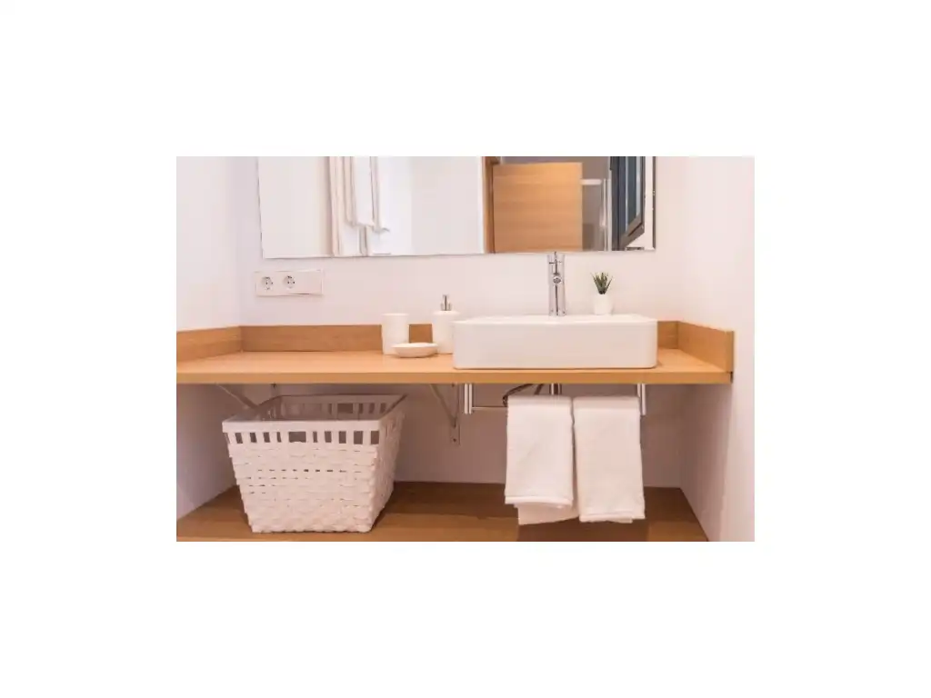 Badezimmer von Haus oder Chalet zur Miete in Calvià mit Klimaanlage, Privatgarten und Terrasse