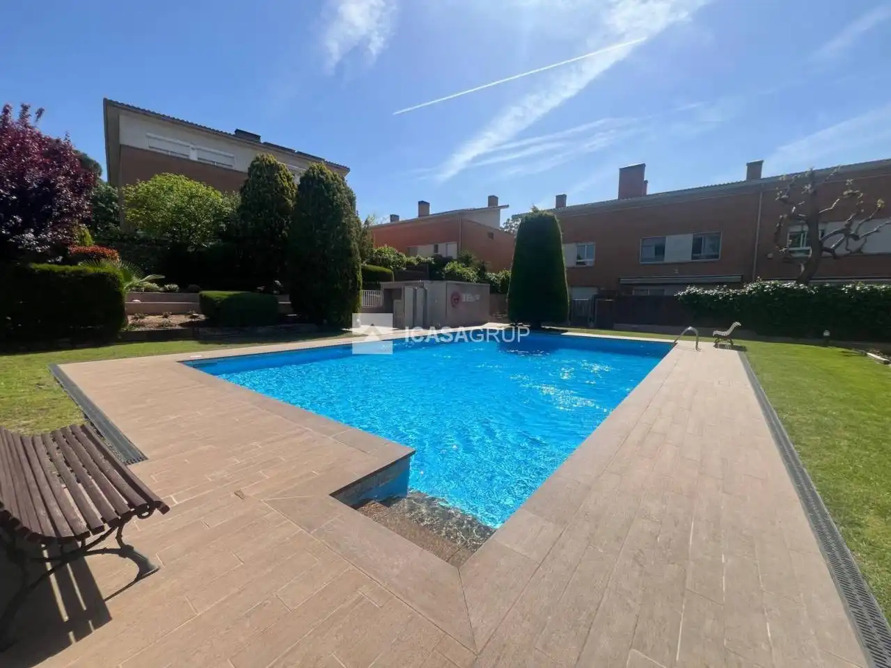 Swimming pool of Detached homes for rent in Sant Cugat del Vallès  with Air Conditioner, Heating and Terrace