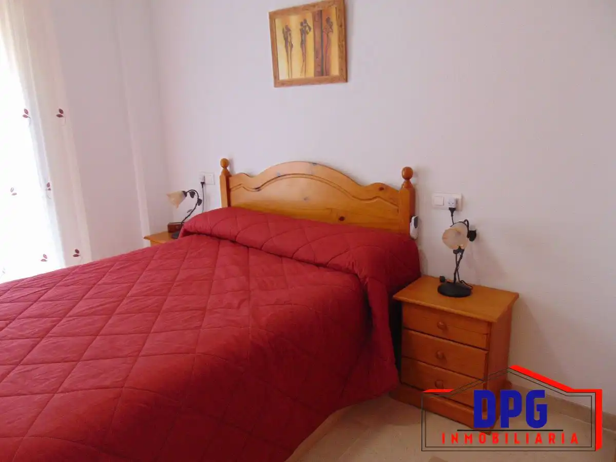 Habitación de Apartamento en venta en Garrucha con Aire acondicionado, Terraza y Amueblado