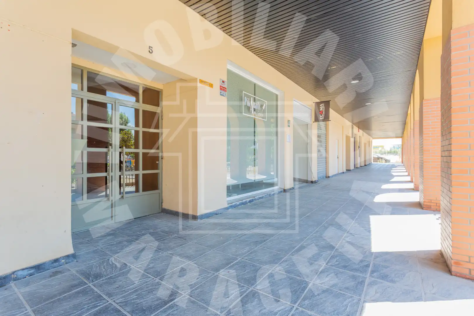 Vista exterior de Apartamento en venta en Maracena con Calefacción, Parquet y Terraza