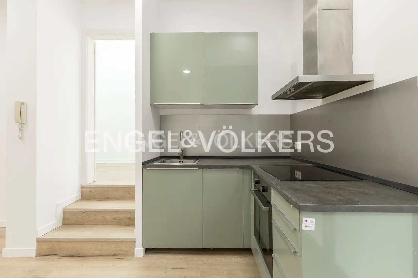 Kitchen of Flat for sale in Barcelona  with Air Conditioner, Heating and Parquet flooring