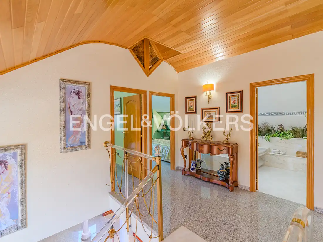 Houses for sale in San Vicente del Raspeig / Sant Vicent del Raspeig  with Air Conditioner, Heating and Private garden